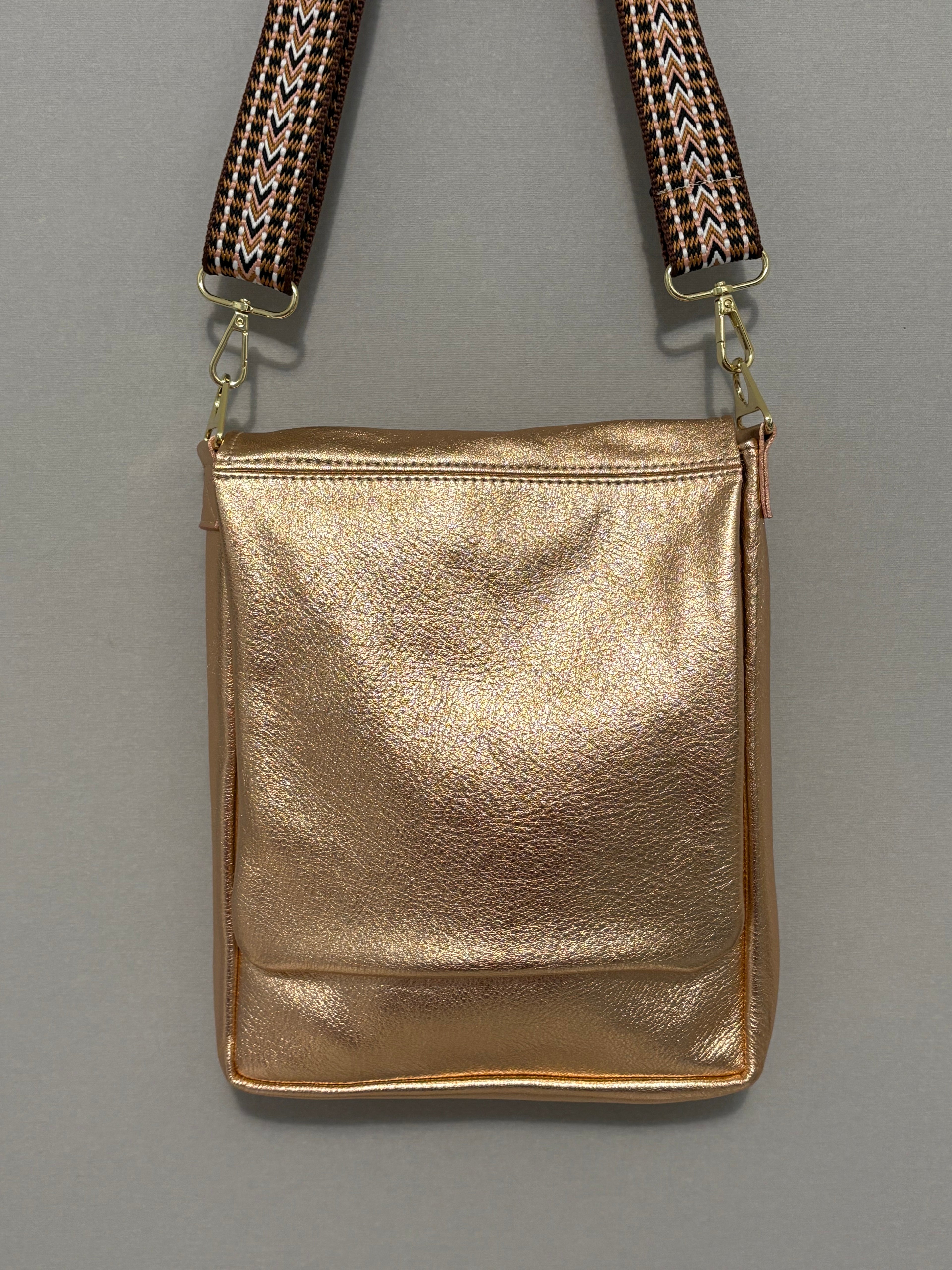 Crossbody Messenger bag - Metallic Leather